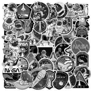 Sticker Phi Hanh Gia Vu Tru Trang Den 1