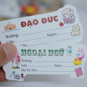 Combo 15 Nhãn Tên Môn Học Lớp 5 – Dễ Dán – Dễ Ghi – Dễ Phân Loại nhan vo lop 57